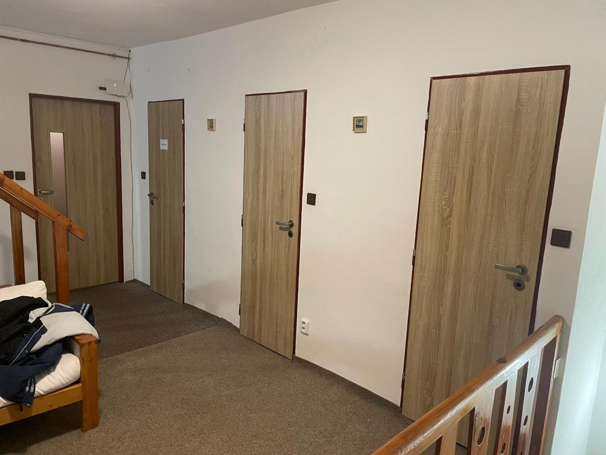 Apartman U Cechu ألبيرتشيك في ييزريسكي هوراش المظهر الخارجي الصورة